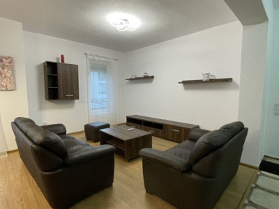 Apartament modern cu 3 camere | 2 băi | curte proprie 100mp