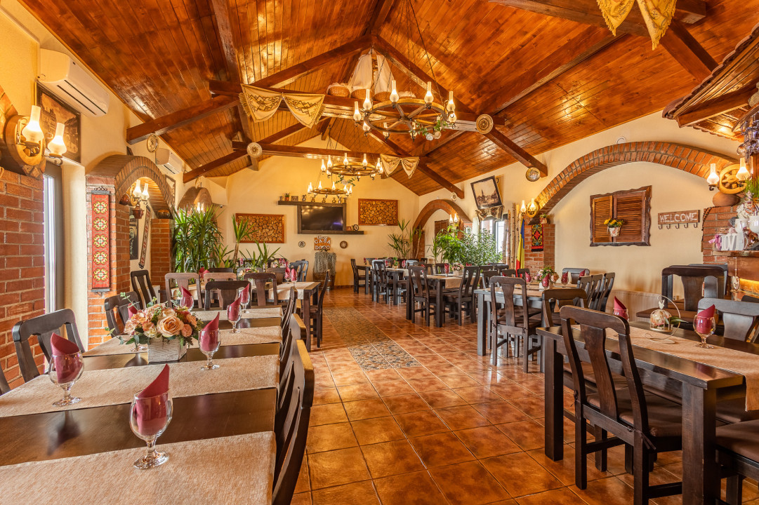 Afacere Brasov (restaurant, spatiu comercial, gradina de vara) Comision 0%