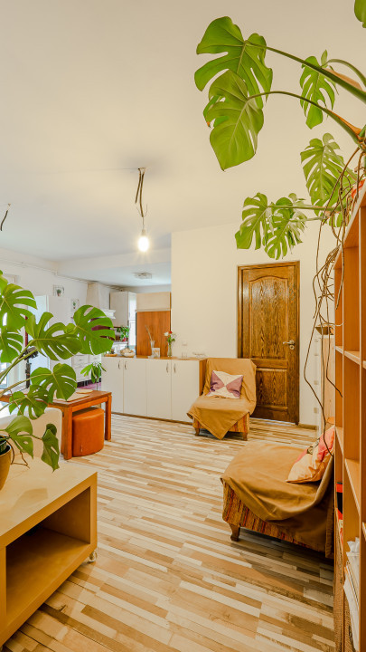 Apartament mic, dar gata să fie mare în viața ta! 