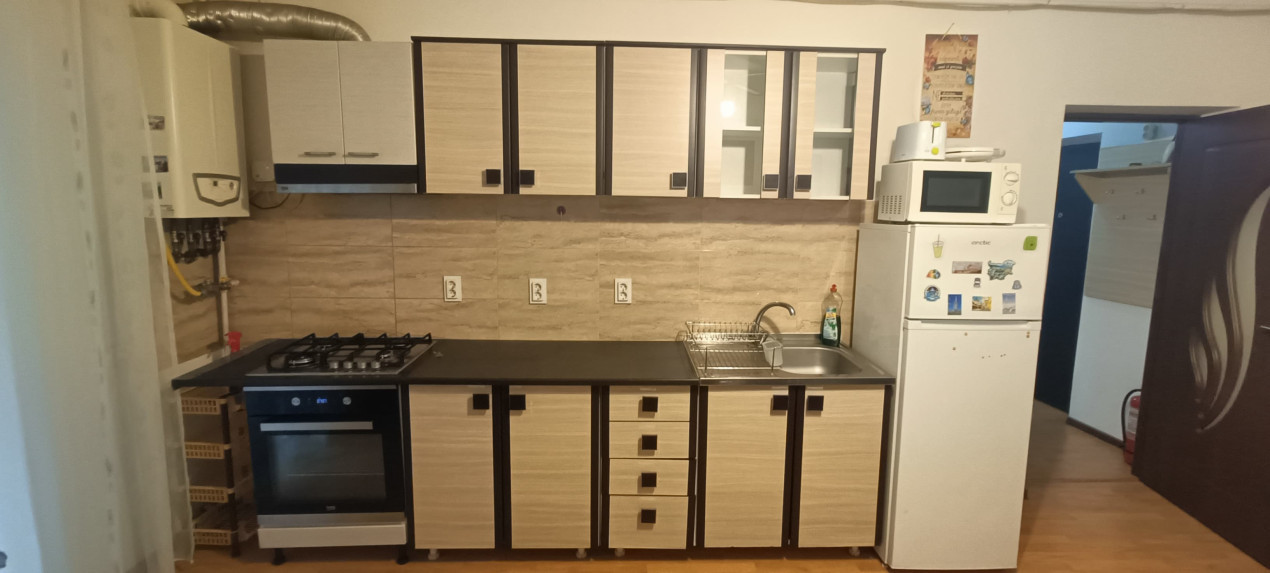 Apartament de inchiriat 3 camere Brana/Dinicu Golesc Selimbar