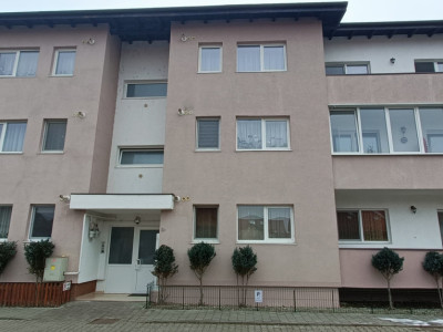 Apartament de inchiriat 3 camere Brana/Dinicu Golesc Selimbar