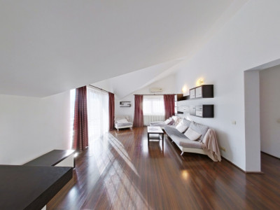 Apartament cu 3 camere, Sânpetru Residence 