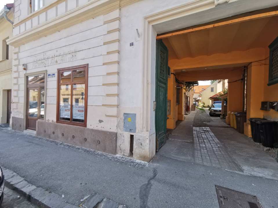 Spațiu comercial 85mp, stradal, ideal alimentatie publica, Centrul istoric-Sibiu