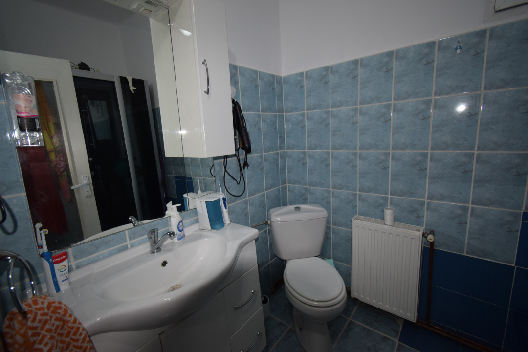 Casa Carcea, toate utilitatile, teren generos 830 mp 