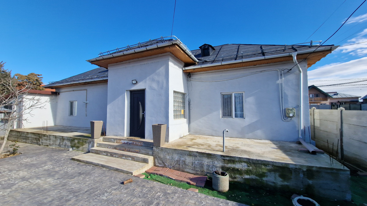 Casa Carcea, toate utilitatile, teren generos 830 mp 