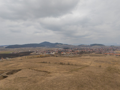 Teren intravilan constructie casa sau investitie, Sanpetru - Comision 0%
