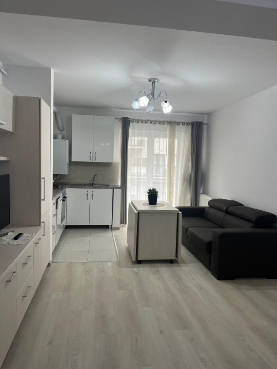 Studio cochet in Maurer Residence , zona Coresi
