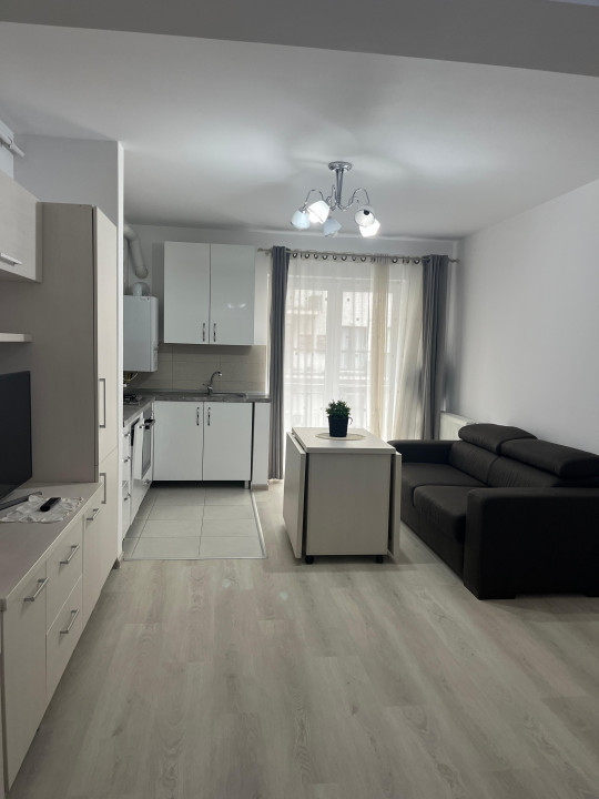 Studio cochet in Maurer Residence , zona Coresi