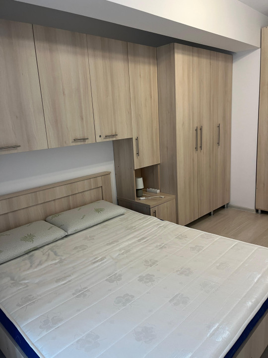 Studio cochet in Maurer Residence , zona Coresi