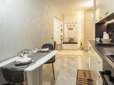 Apartament pt. Pretențioși, 3 Cam., Buc. Deschisă, Parter, Luxos , Modern