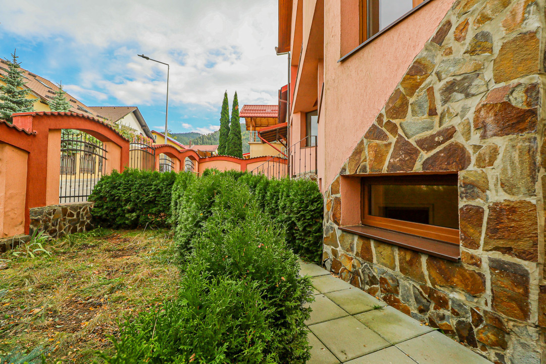 Vila / Pensiune de vanzare, pretabil afacere, Brasov, Bunloc, COMISION 0%
