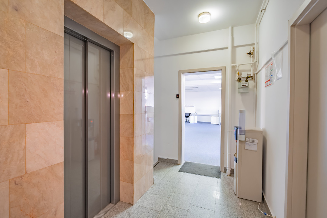 ULTRACENTRAL, Clădire Comerciala Premium, spatii birouri-comercial-penthouse