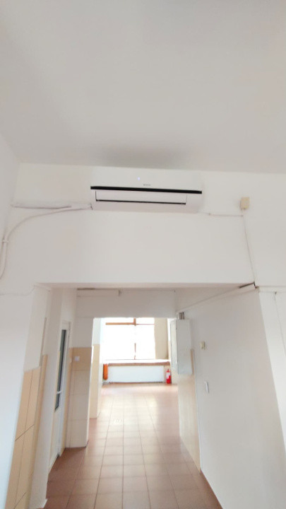 SPATIU COMERCIAL DE INCHIRIAT VALEA AURIE