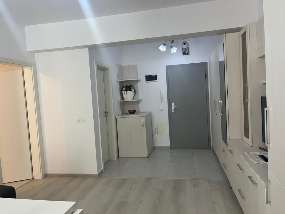 Studio cochet in Maurer Residence , zona Coresi