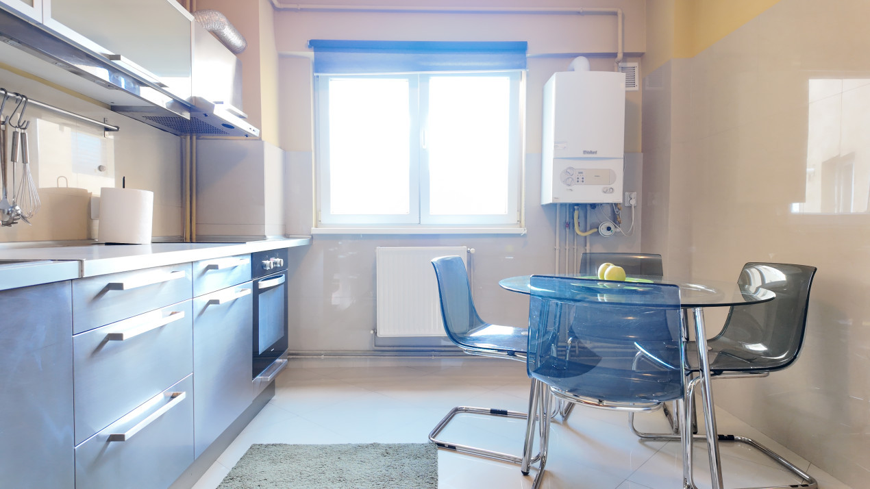 Inchiriere apartament 3 camere, mobilat și utilat-zona Centrul Civic