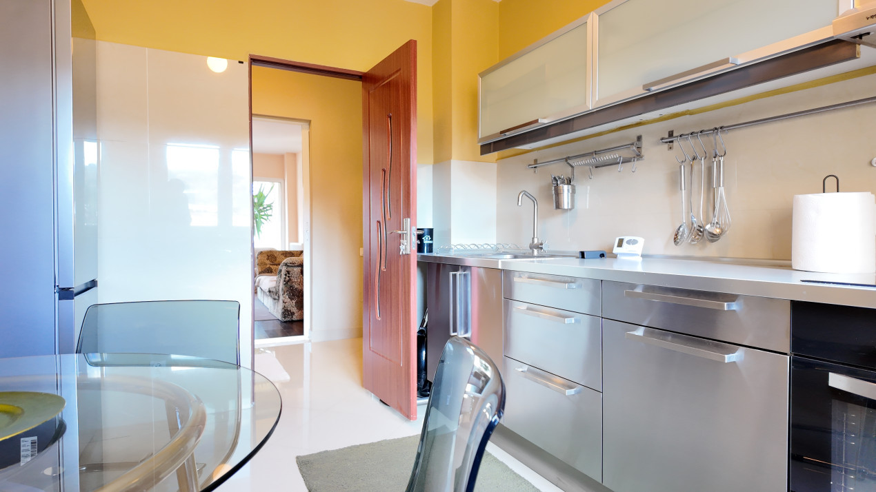 Inchiriere apartament 3 camere, mobilat și utilat-zona Centrul Civic