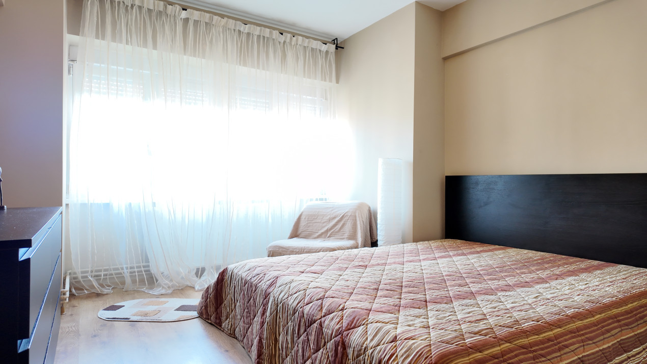 Inchiriere apartament 3 camere, mobilat și utilat-zona Centrul Civic