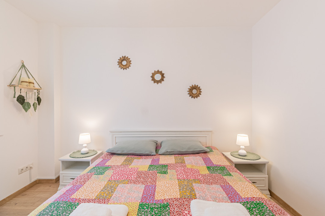 Apartament cu 2 Camere, Renovat, Etaj 2 din 6 - Racadau