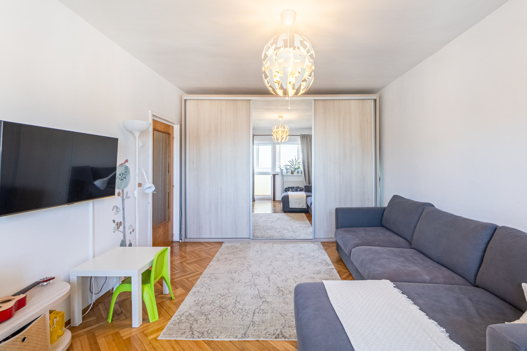 Apartament 2 camere, decomandat – Racadau – 0% comision