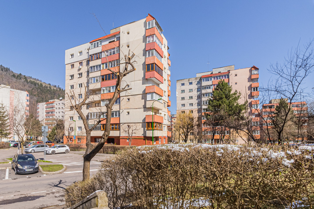 Apartament 2 camere, decomandat – Racadau – 0% comision