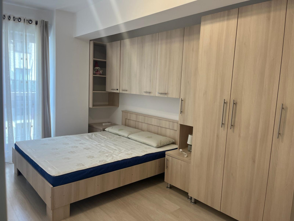 Studio cochet in Maurer Residence , zona Coresi