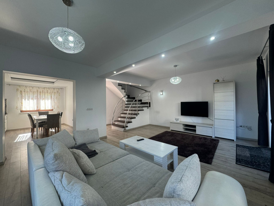 Casa tip duplex - 4 camere - cu grădină si loc de grătar - Selimbar