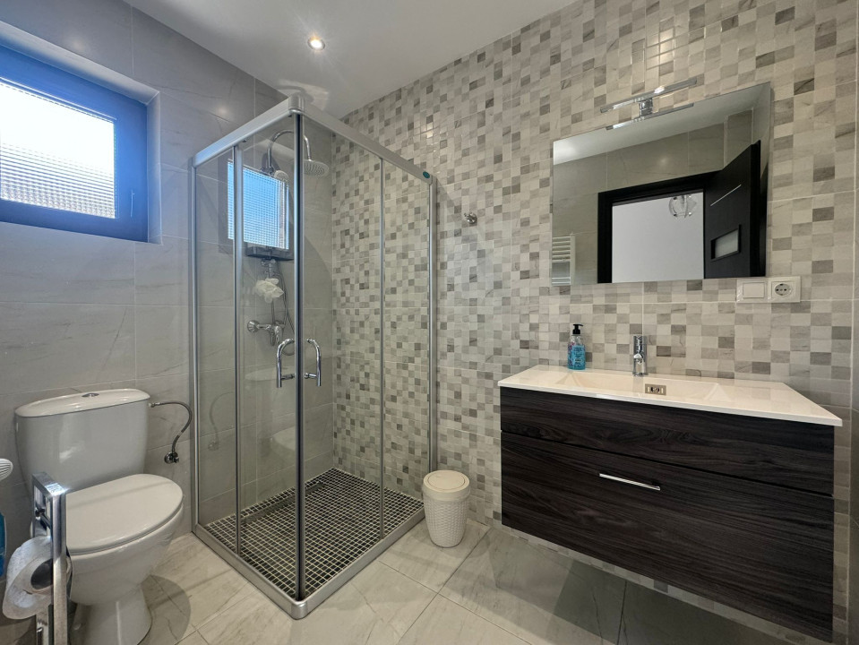 Casa tip duplex - 4 camere - cu grădină si loc de grătar - Selimbar