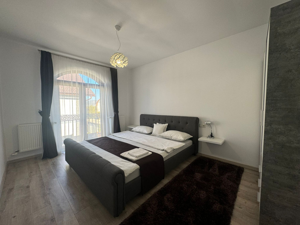 Casa tip duplex - 4 camere - cu grădină si loc de grătar - Selimbar