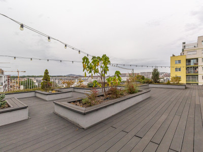 Apartament spatios cu parcare subterana zona Coresi, Pet Friendly