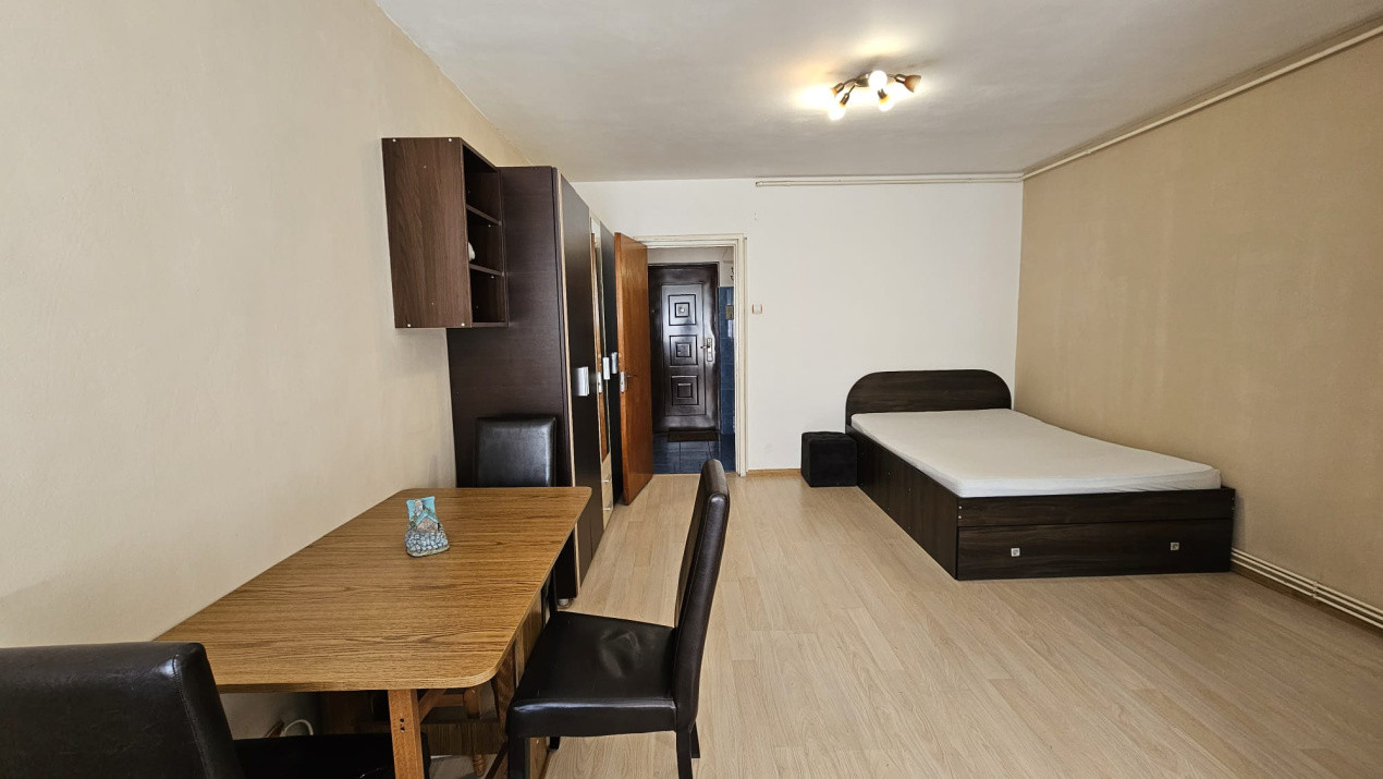 Garsoniera Calea Bucuresti, Etaj 2 din 9, Loc de parcare