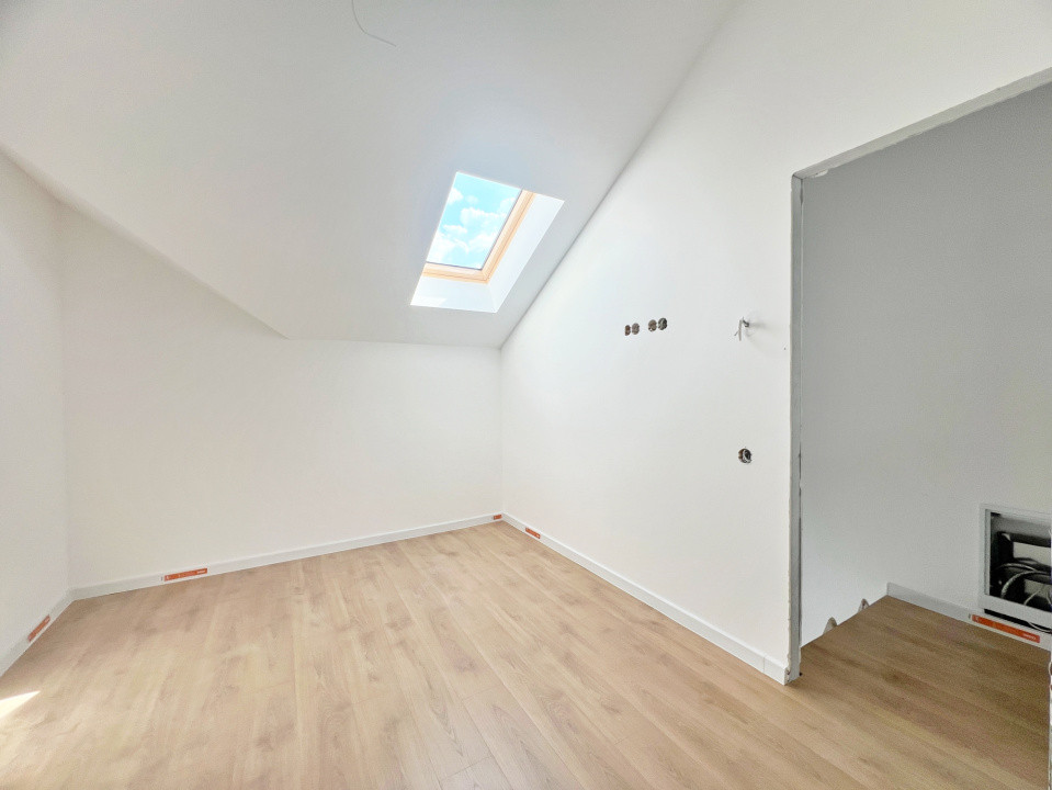 Apart. cu 2 cam. pe două nivele, cu logie. Vilă design modern în Cristian-Sibiu 