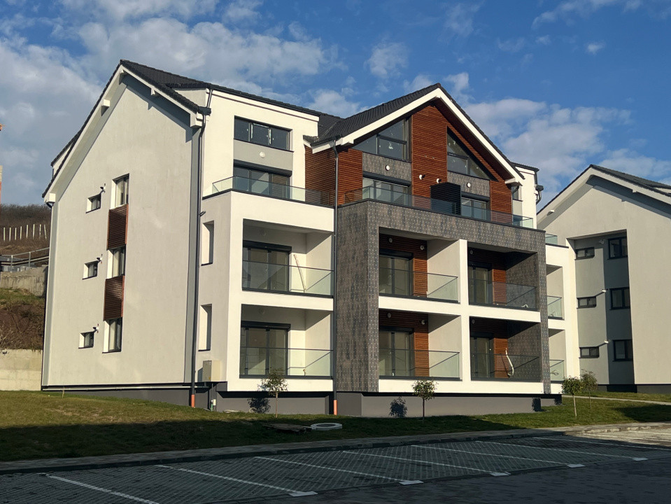 Apart. cu 2 cam. pe două nivele, cu logie. Vilă design modern în Cristian-Sibiu 