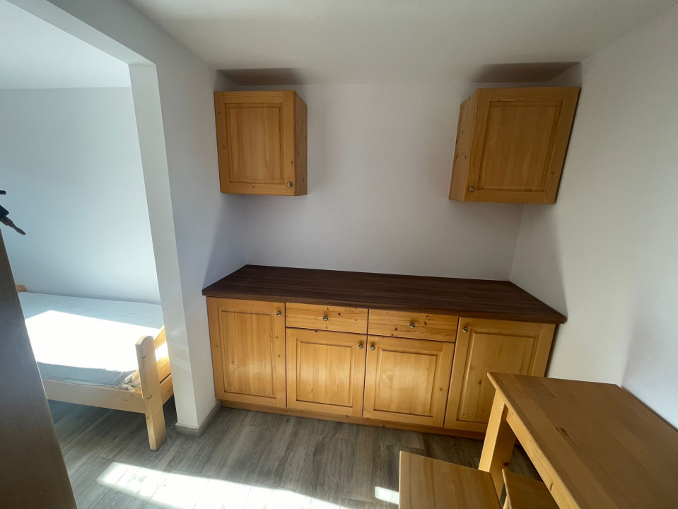Cazare Muncitori  Cristian 10 camere
