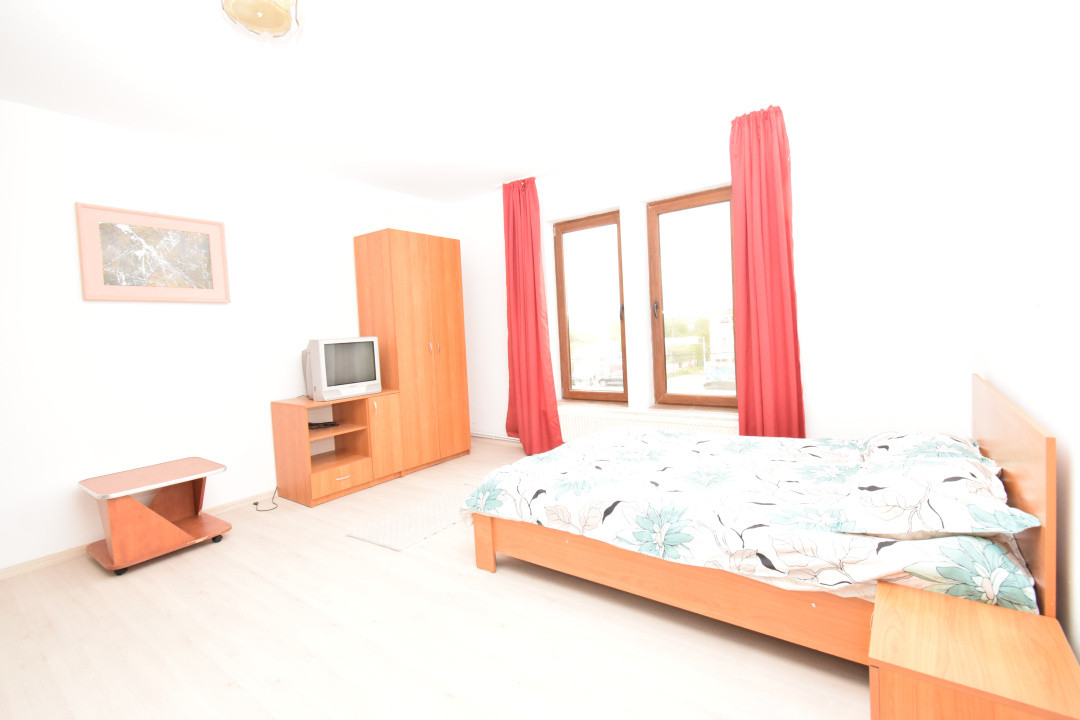 Garsoniere de inchiriat  1 Mai - Catargiu- 150 euro si 200 euro/luna