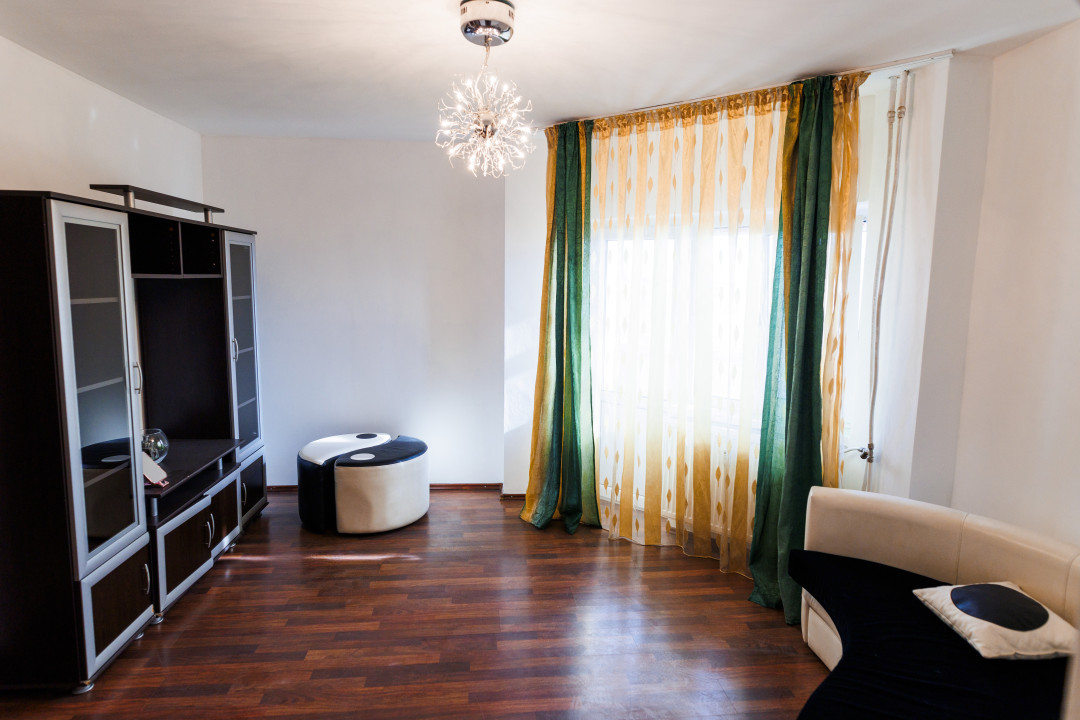 Apartament 2 camere de inchiriat 1 Mai