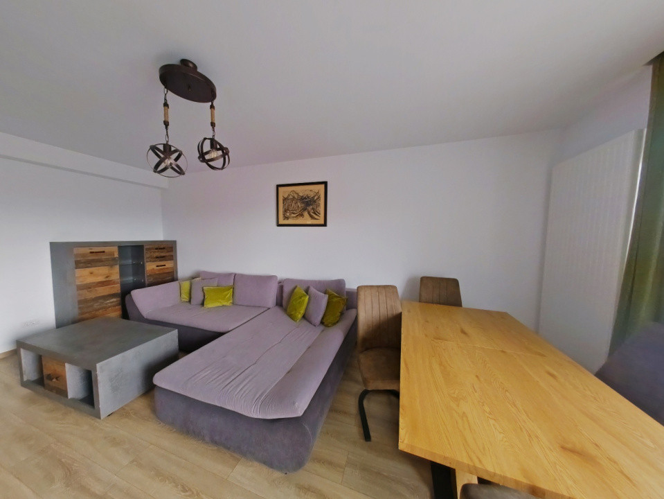 Apartament modern de inchiriat cu boxa, Urban Tractorul, Brasov COMISION 0%