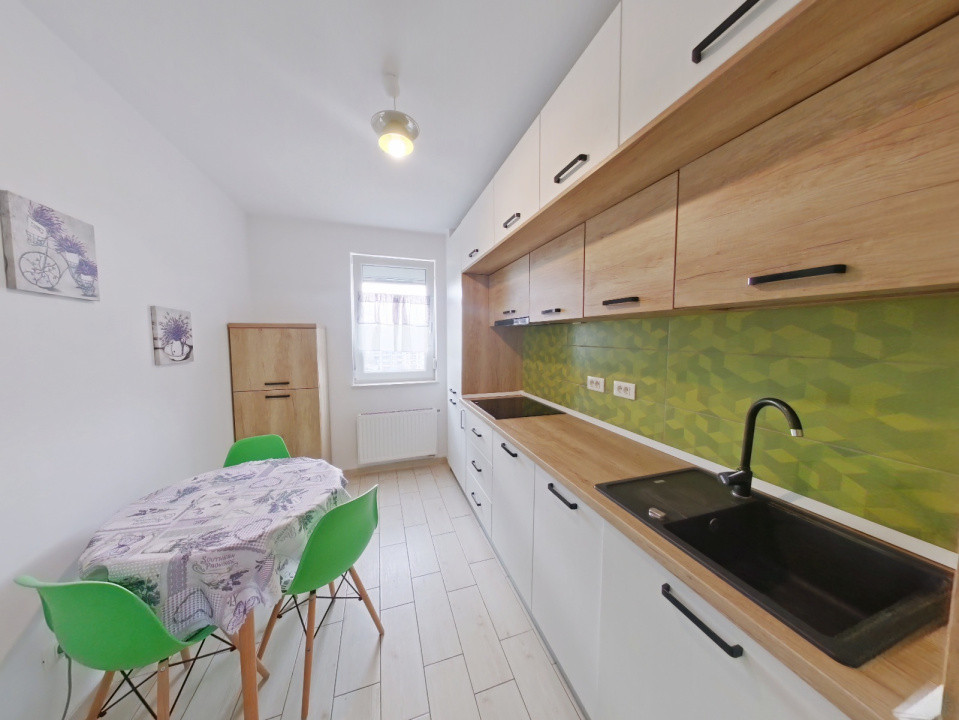 Apartament modern de inchiriat cu boxa, Urban Tractorul, Brasov COMISION 0%