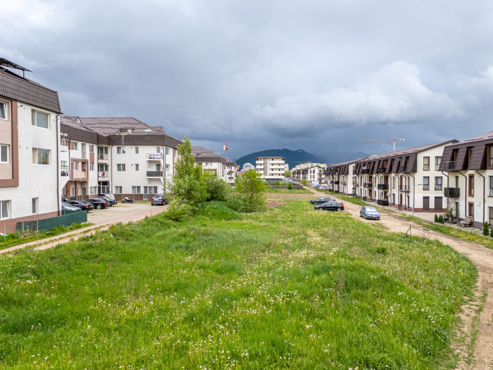 Teren intravilan construibil Tractorul- COMISION 0%