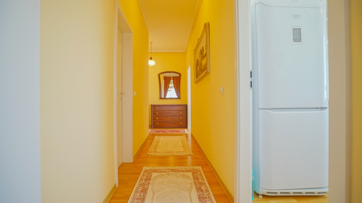 Penthouse cu terasa de vis, stil contemporan+terasa 40 mp
