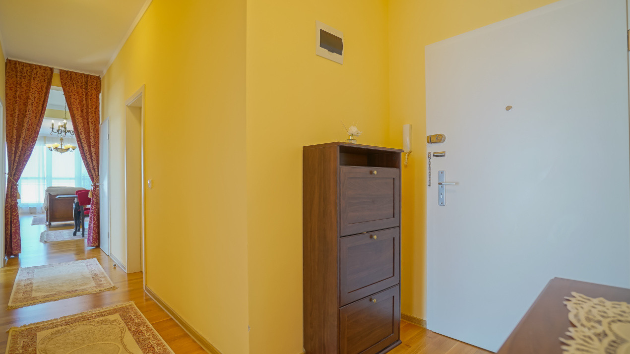 Penthouse cu terasa de vis, stil contemporan+terasa 40 mp