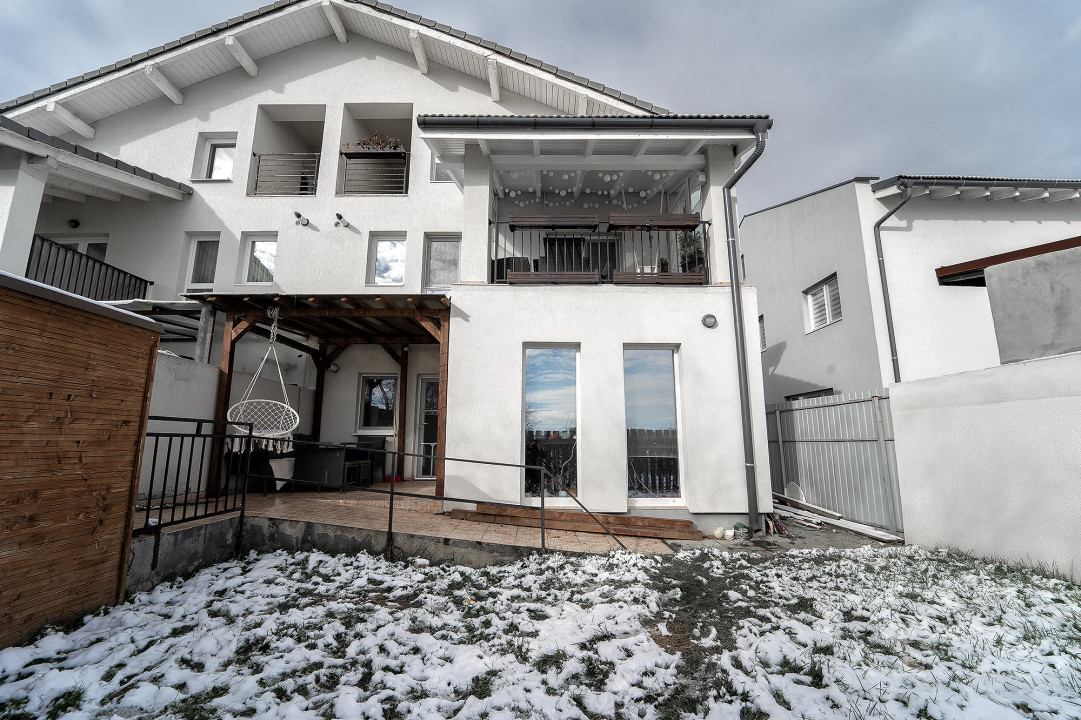 APARTAMENT 3 CAMERE, TERASA SI CURTE PRIVATA- CARTIERUL ARHITECTILOR
