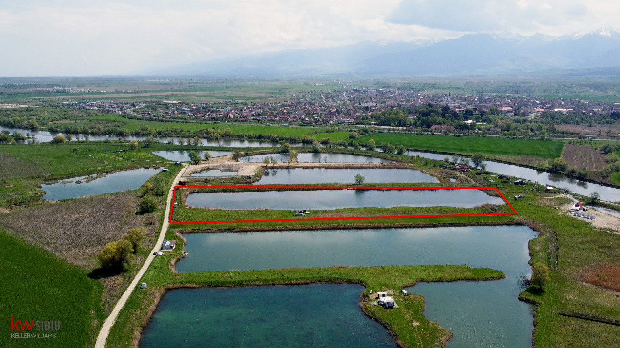 Teren Extravilan cu lac – Investiție în Natură și Agrement | 35.251 mp
