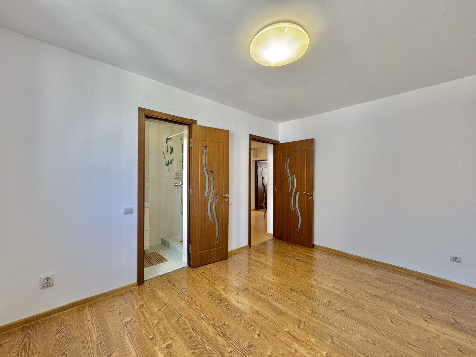 Apartament 3 camere - 2 bai -  zona liniștită – etaj 2 - Sibiu