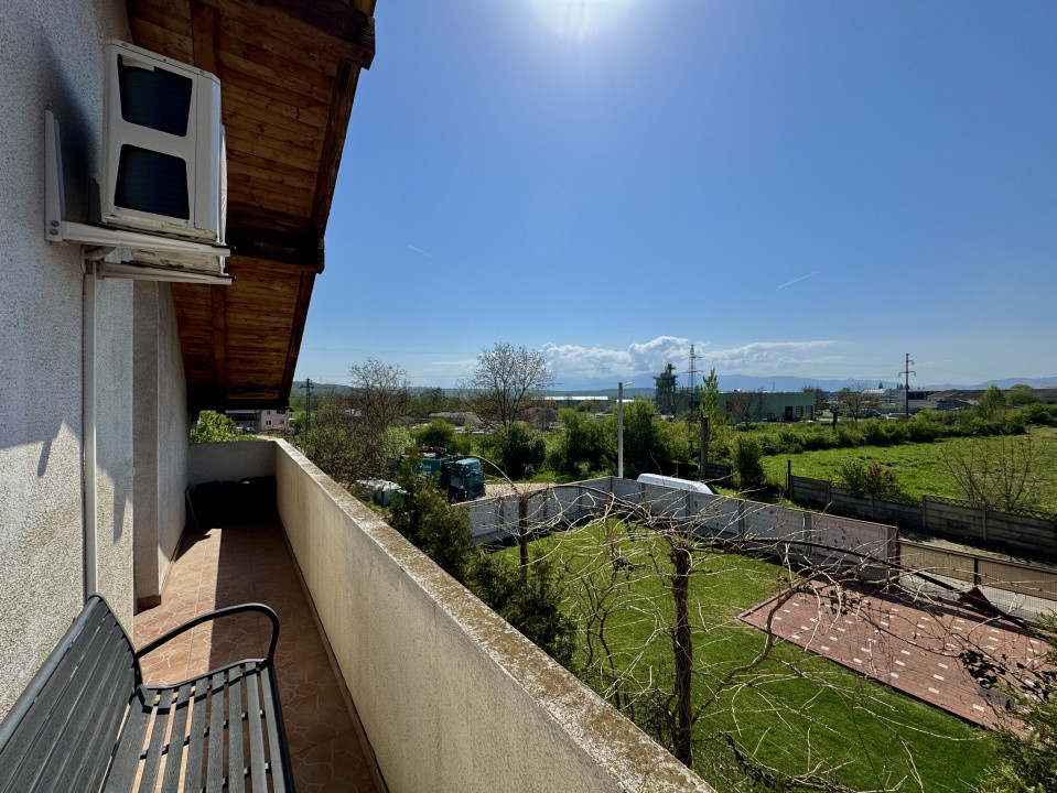 Apartament 3 camere - 2 bai -  zona liniștită – etaj 2 - Sibiu