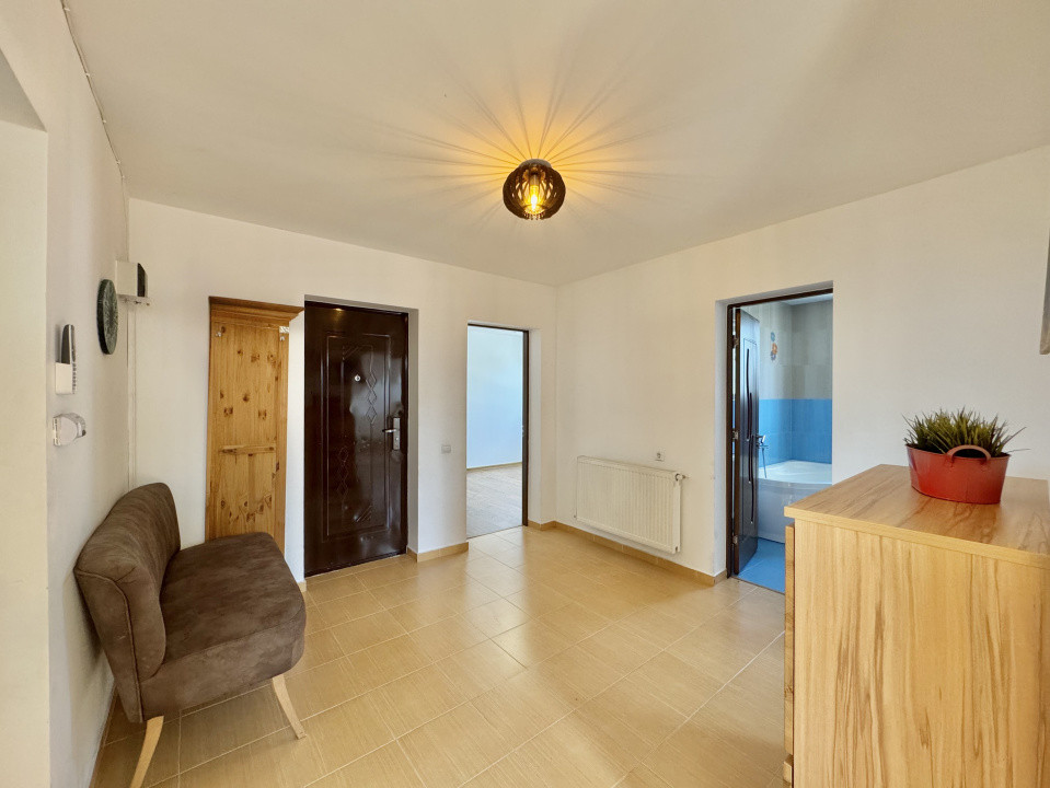 Apartament 3 camere - 2 bai -  zona liniștită – etaj 2 - Sibiu