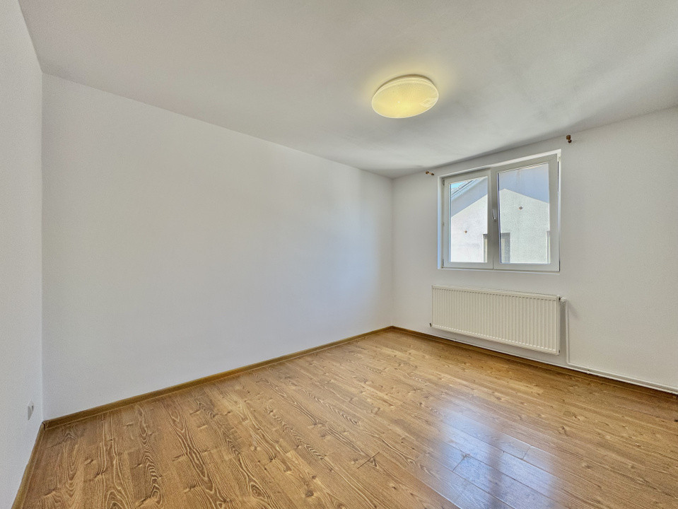 Apartament 3 camere - 2 bai -  zona liniștită – etaj 2 - Sibiu