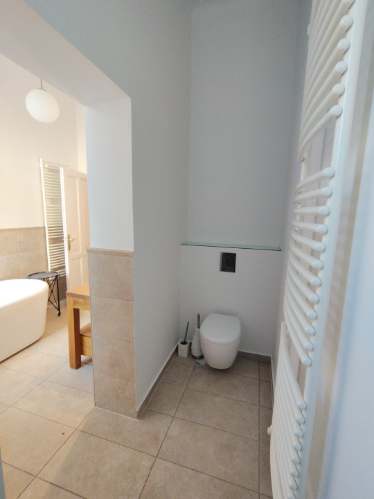 Apartament  modern de inchiriat la casa