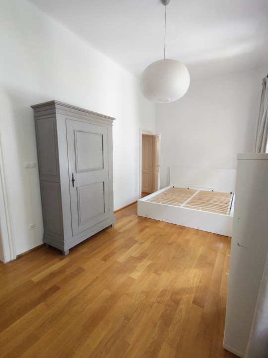 Apartament  modern de inchiriat la casa