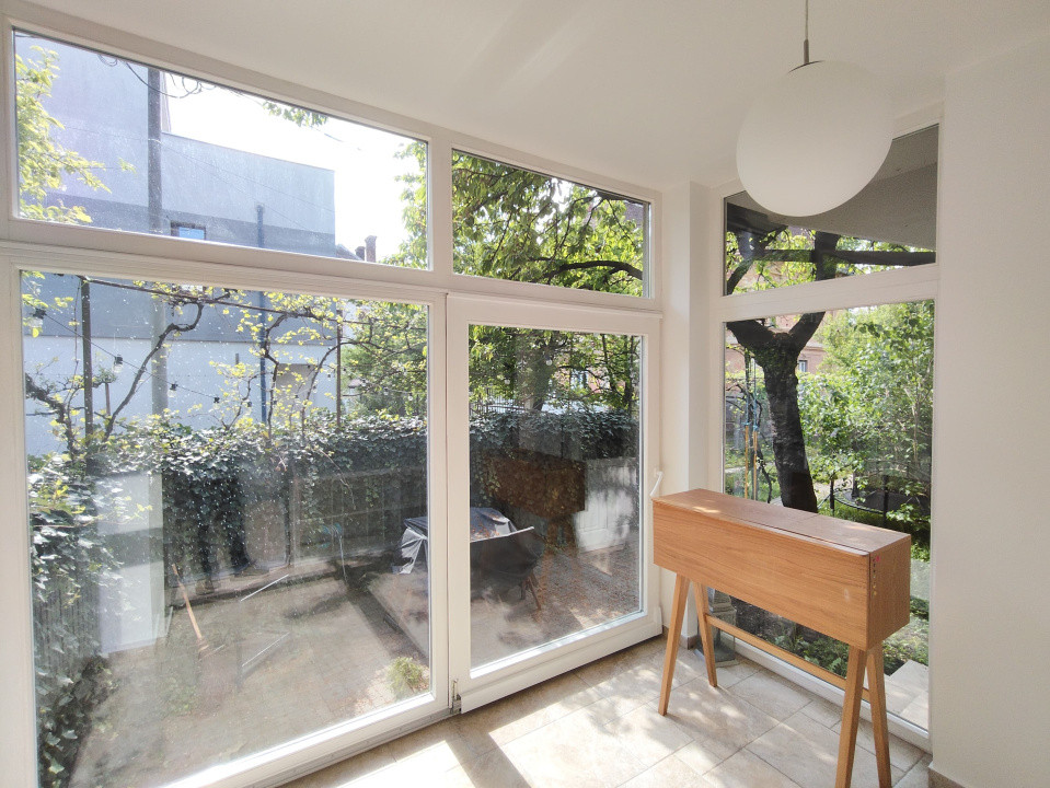 Apartament  modern de inchiriat la casa