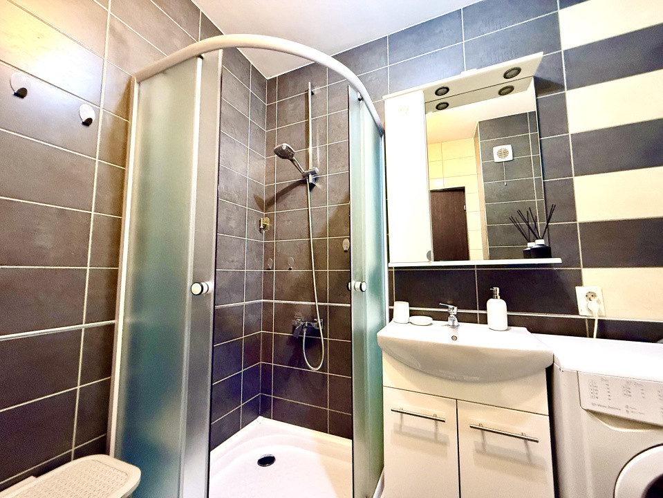 Apartament cu 2 camere  - Tractorul 